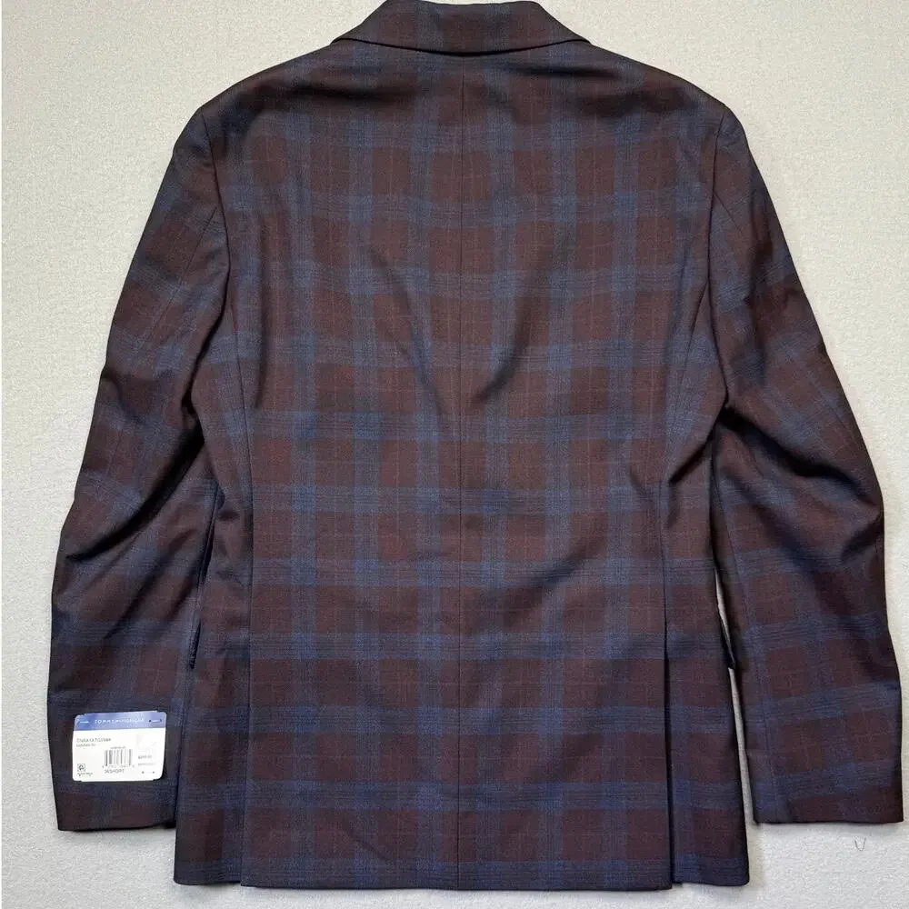 Tommy Hilfiger 36s modern